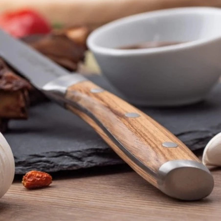 3 Claveles steak knife