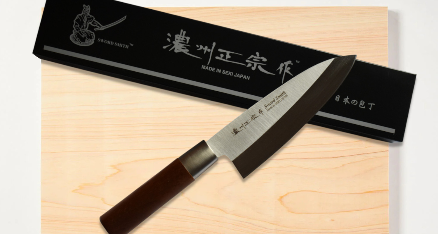 Satake Cutlery Deba knife and its retail packaging box